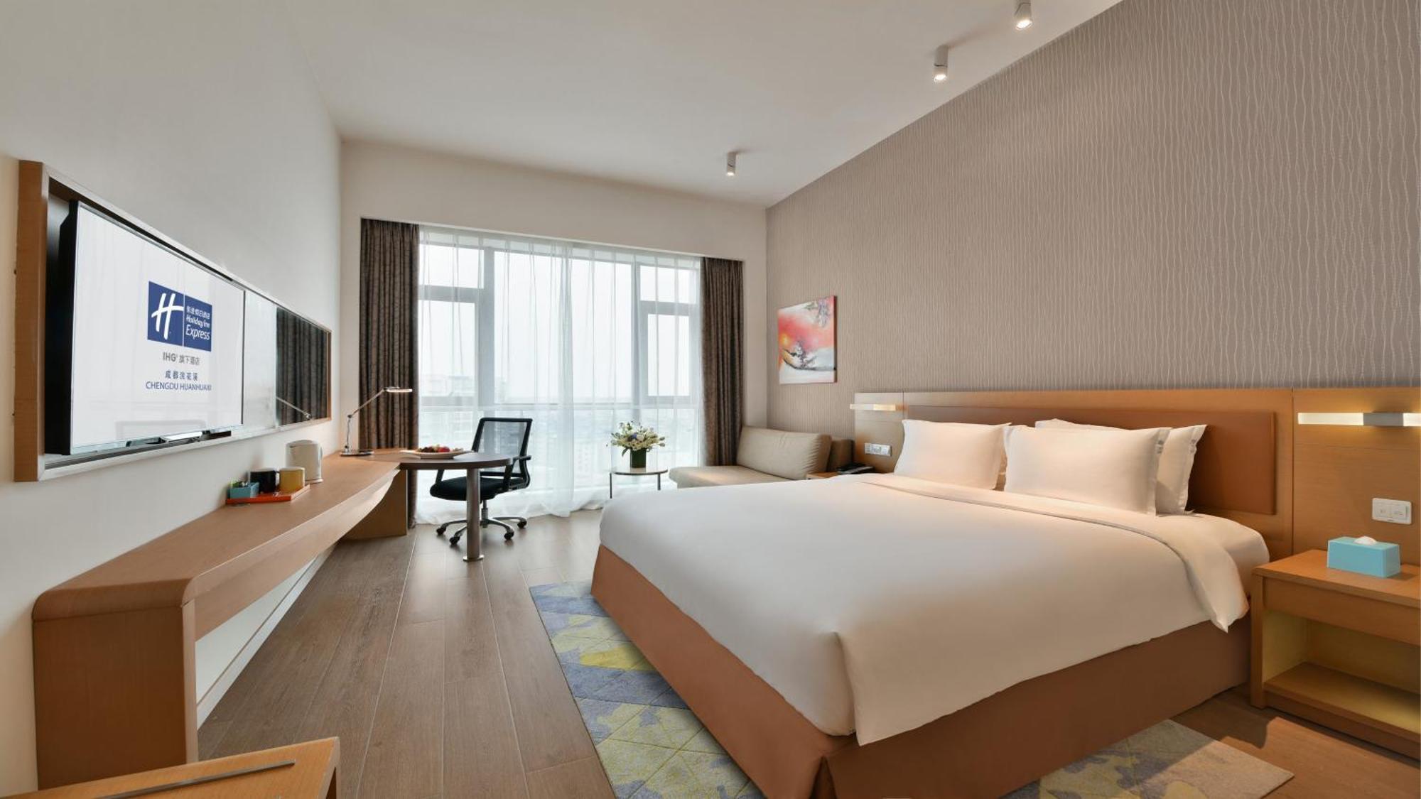 Holiday Inn Express Chengdu Huanhuaxi By Ihg-Near Jinsha Site Musem,Near Wuhou Temple Museum,Welcome Drinks,Free Gym,Free Self-Service Laundry Čcheng-tu Exteriér fotografie
